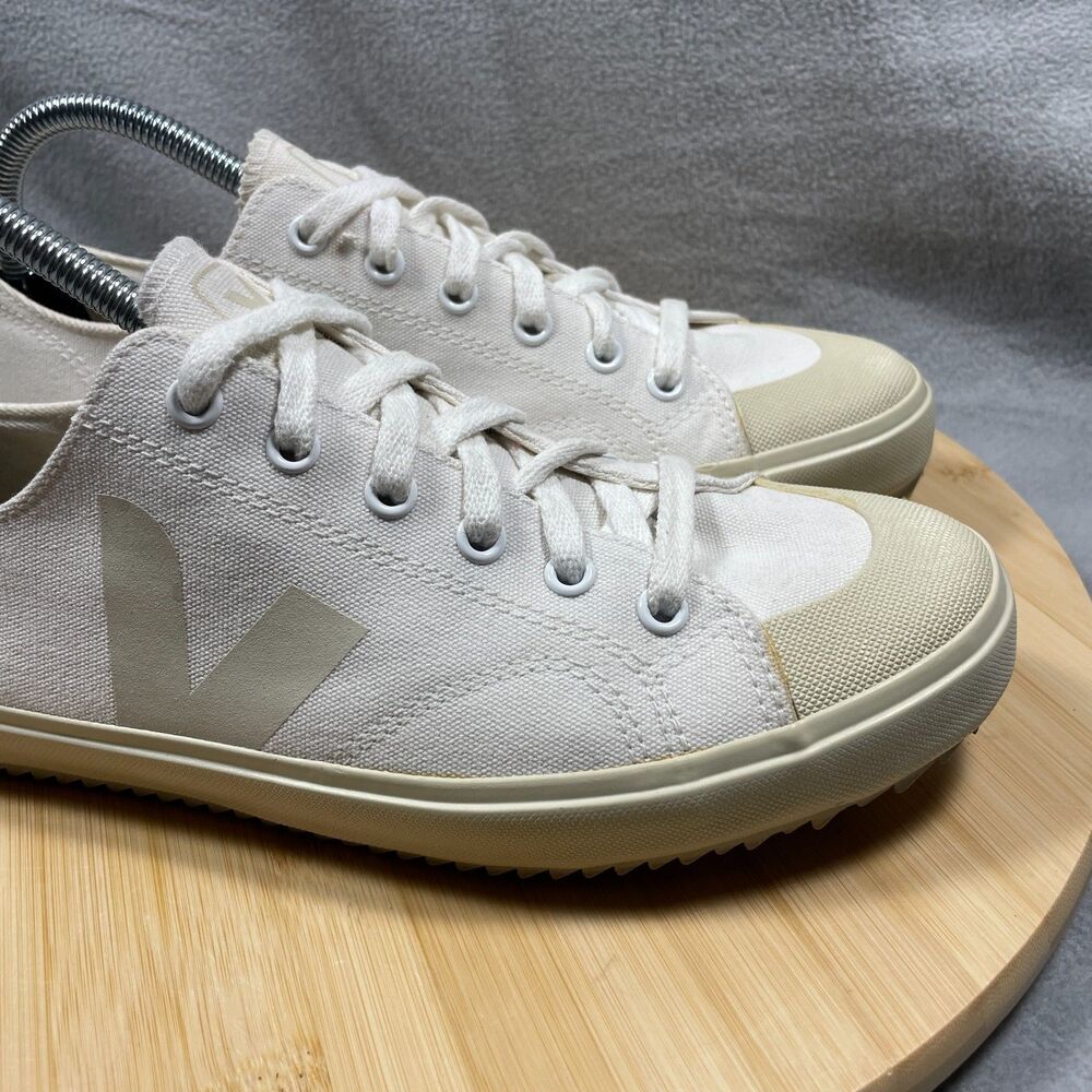 Veja Nova Low Womens Size US 9 Canvas Beige White Sneakers Low Top Shoes - Picture 3 of 16
